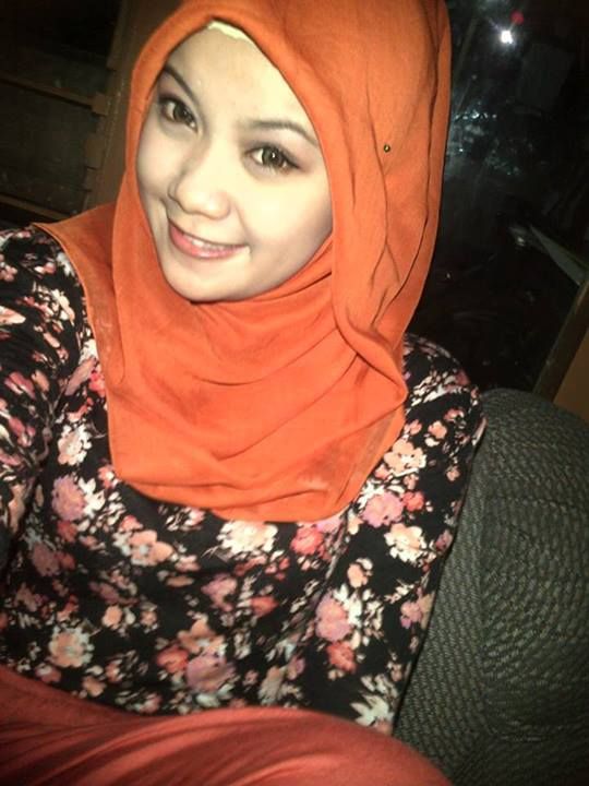 gambar bokong montok