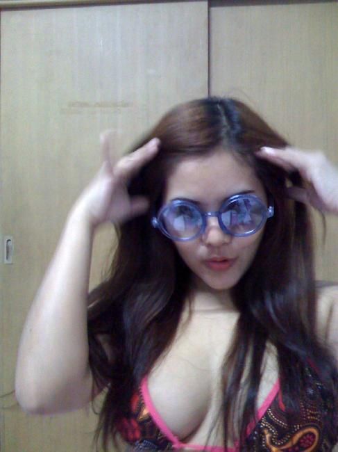 memek montok