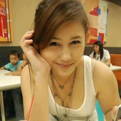 nikita willy hot