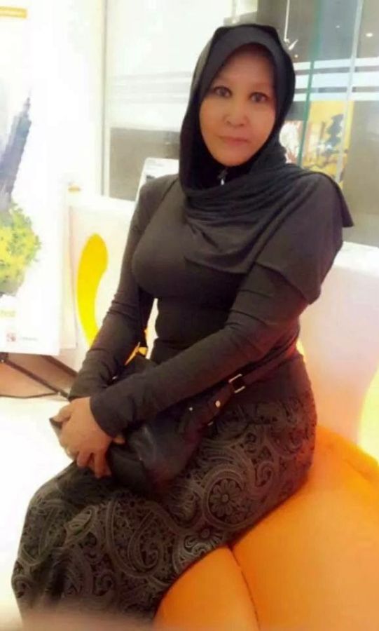 gadis montok indonesia