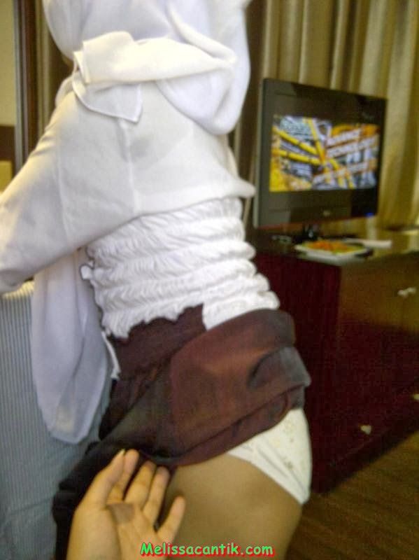 jilbab nyepong