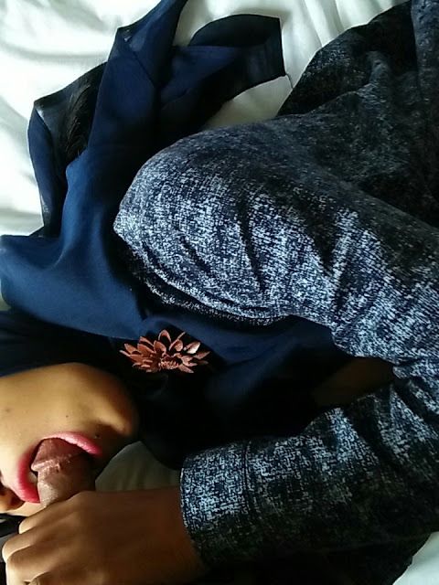 jilbab ketat