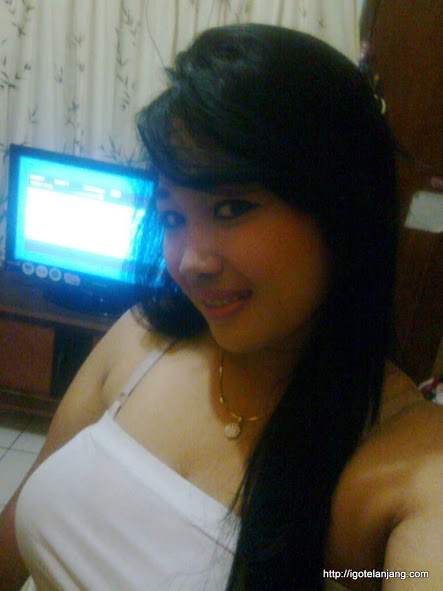 bahenol montok bugil