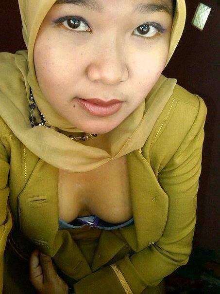 foto gadis jilbab ngentot