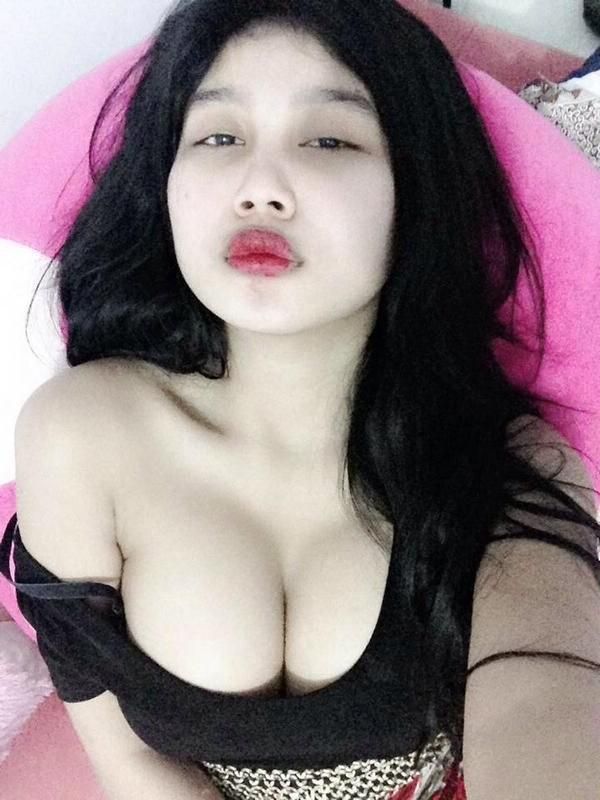 payudara besar