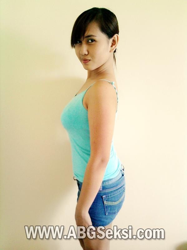 artis toket gede