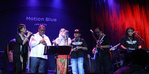 ayu anjani bugil