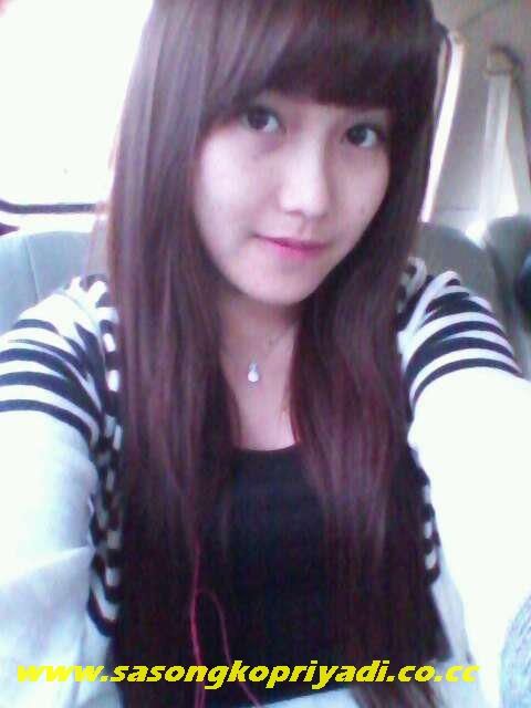 cewek cantik ngentot