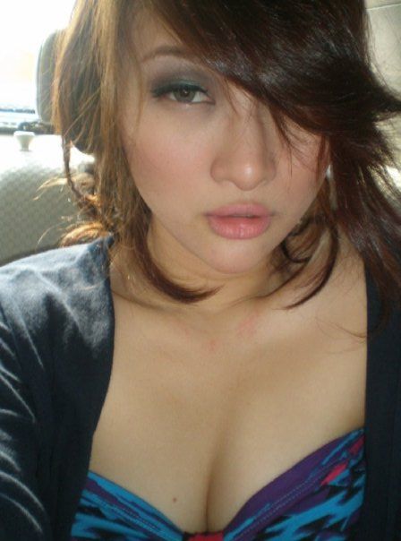 cantik dan putihnya gadis manado