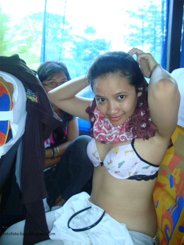 ngentot cewek sange