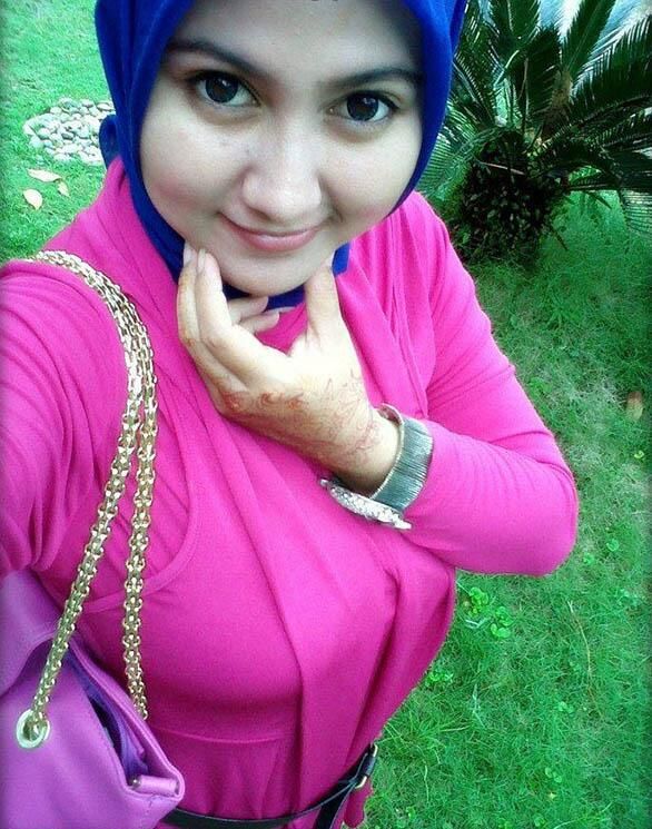 memek bugil lagi ngangkang