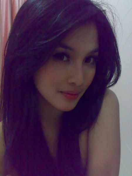nia ramadhani bugil