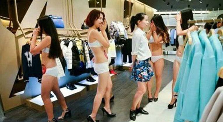 gambar gadis cantik tanpa busana