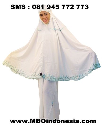 tubuh wanita tanpa busana