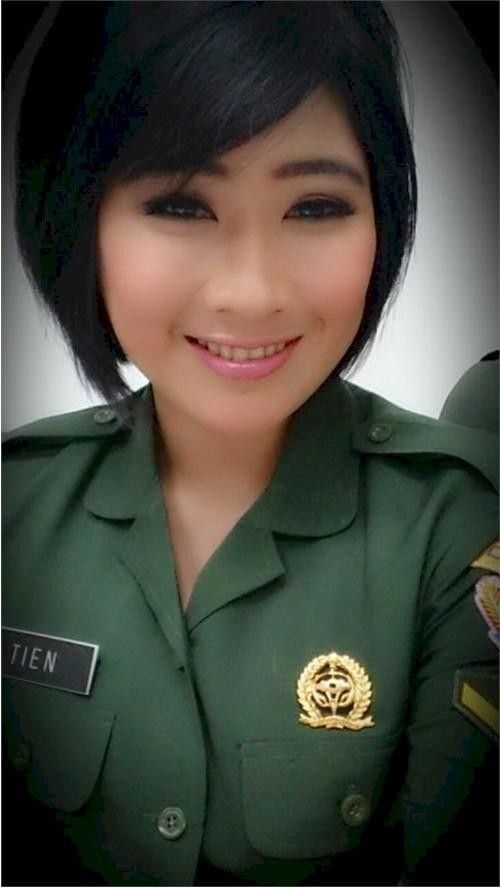 memek tembem