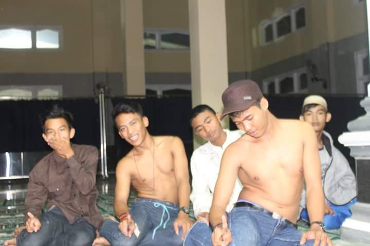 jawa bugil psk