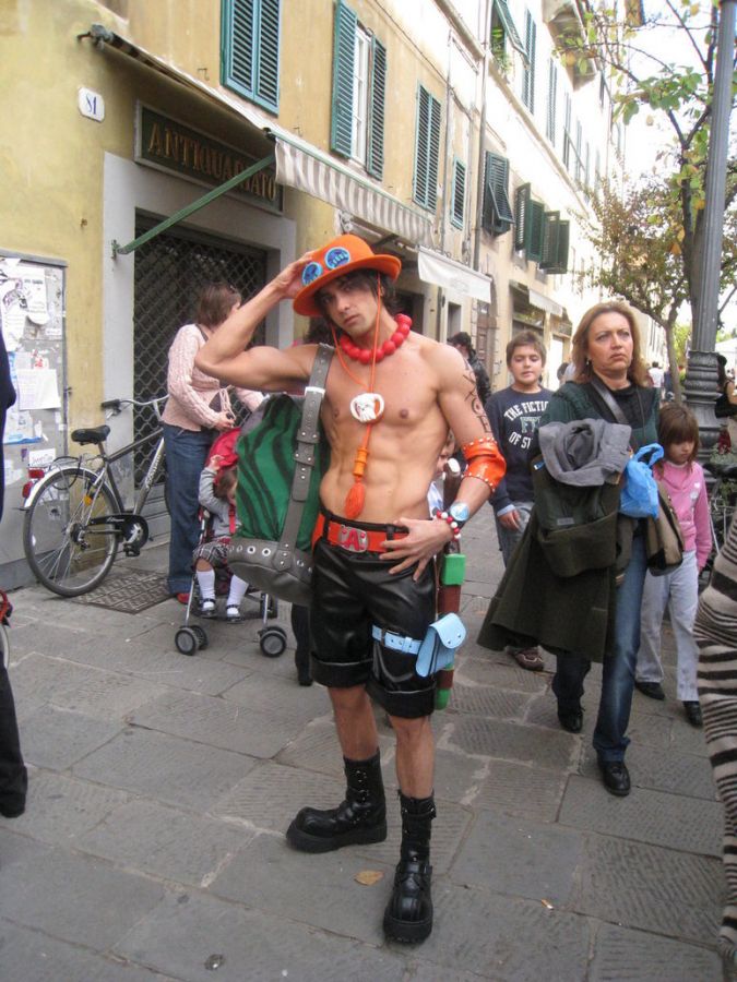 one piece cosplay banned
