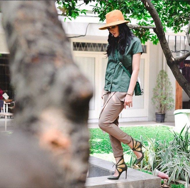 foto ariel dan luna maya hot