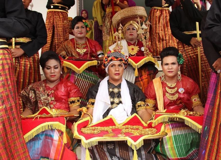 bahasa suku bugis