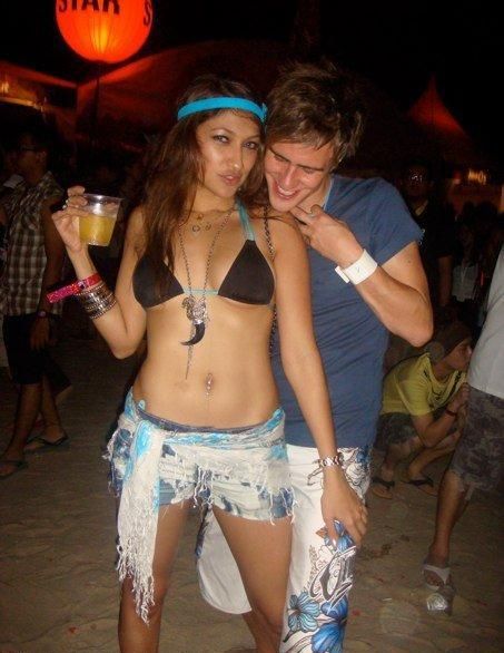 ayu azhari mike tramp