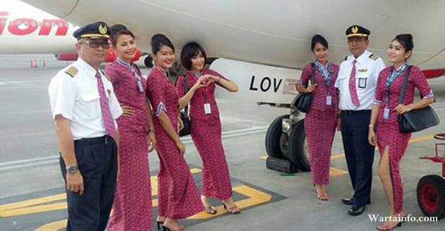wanita berhijab