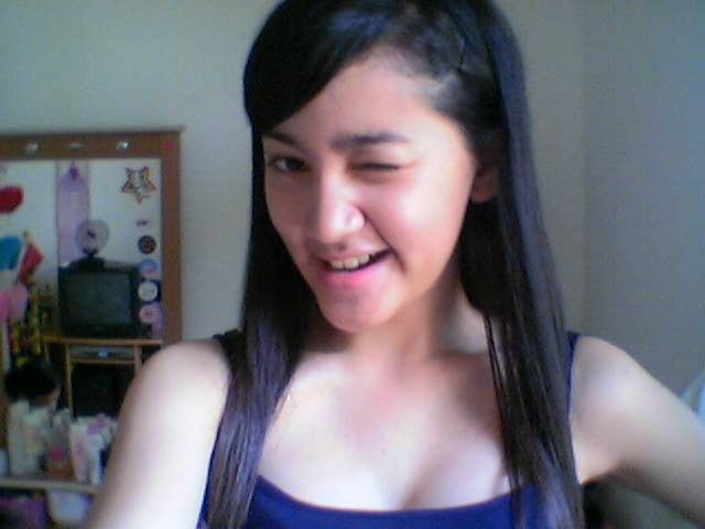 cewek cantik dengan