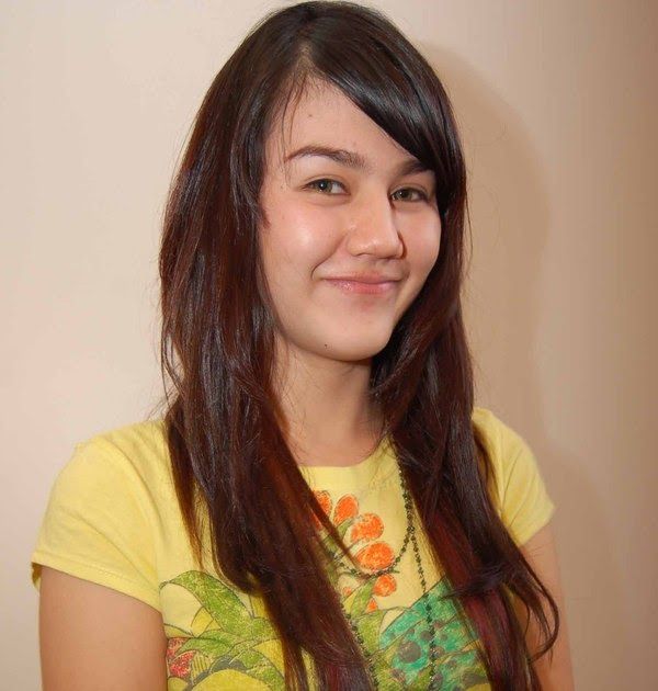 gadis cantik bugil