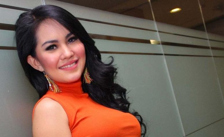 porno kartika putri