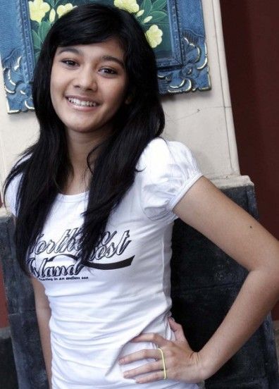 lydia kandou seksi