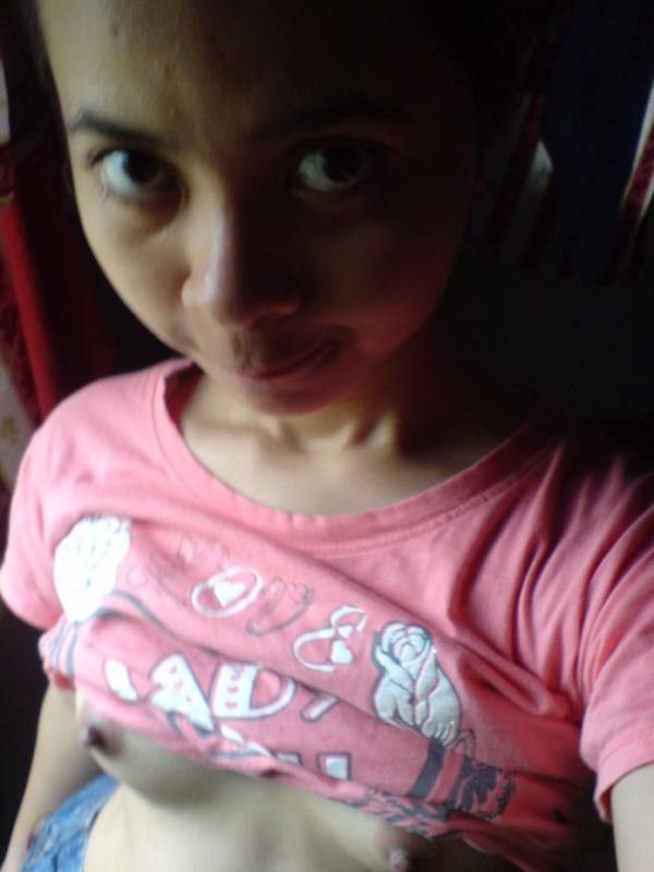 gadis cantik bugil