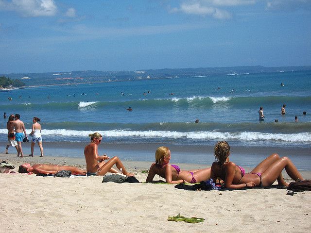 pantai kute bali