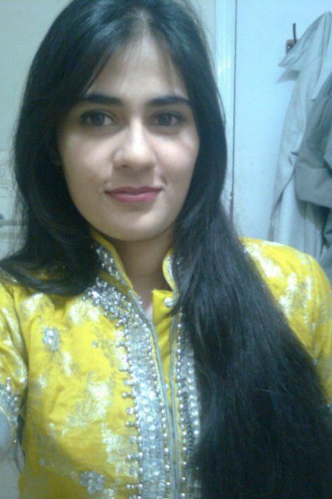 pembantu cantik