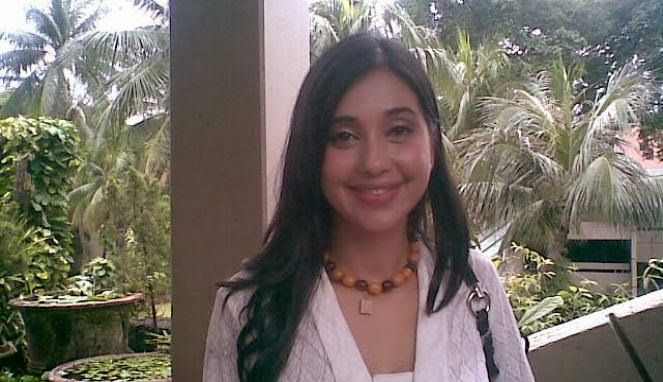 film ayu azhari