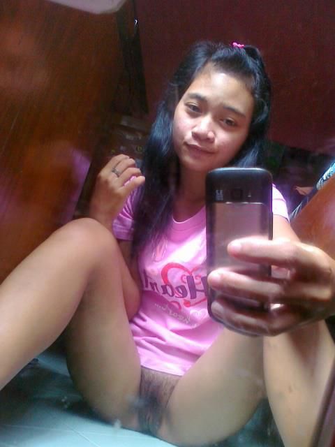 foto memek abg smu ngangkang
