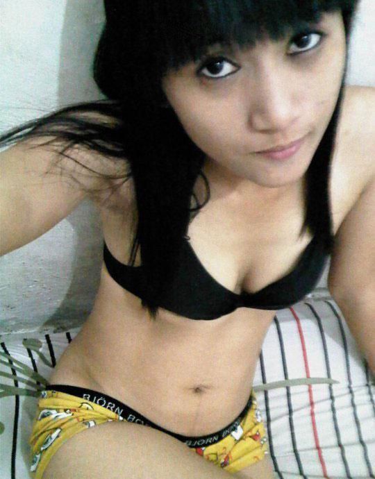 kampus bugil