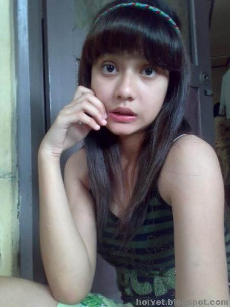 cewek jilbab blowjob