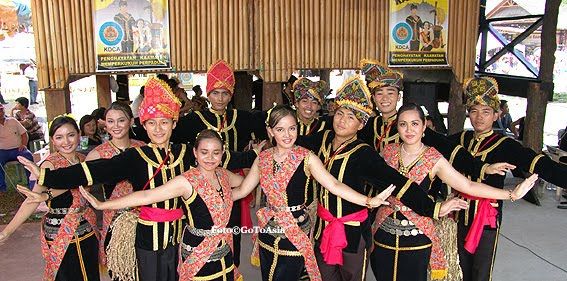baju kadazan