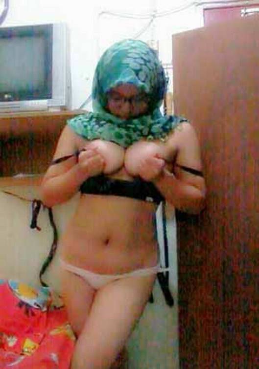 gadis montok indonesia
