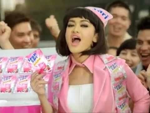agnes monica