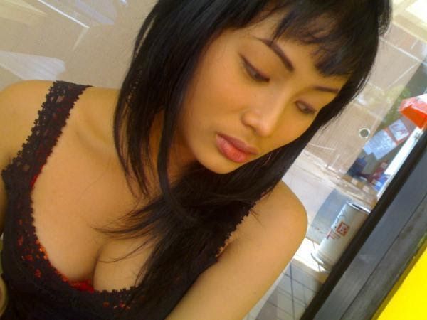 puting susu abg montok
