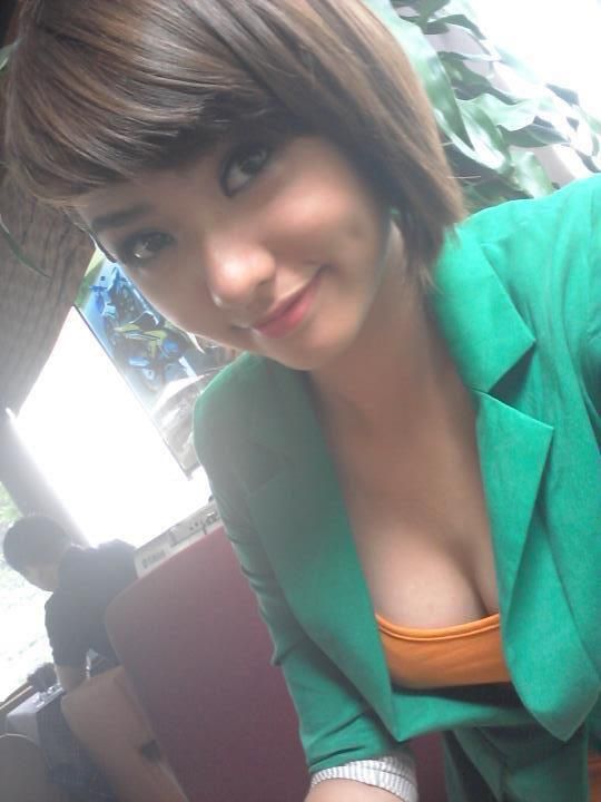 cewek bugil indonesia