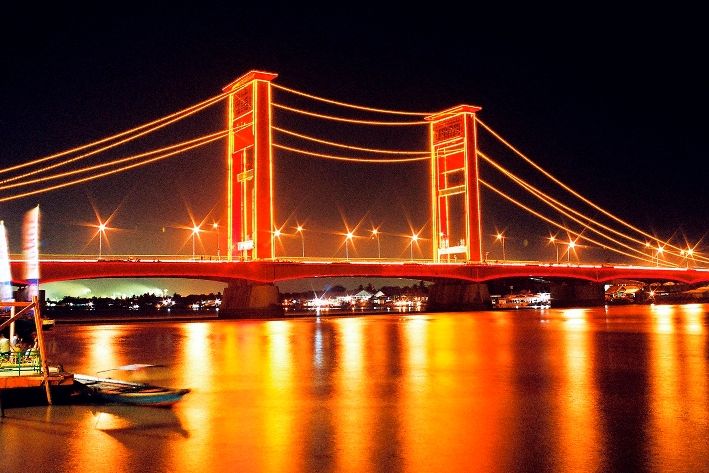 gambar jembatan ampera dari tahun ke tahun