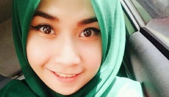 melayu wanita gemuk