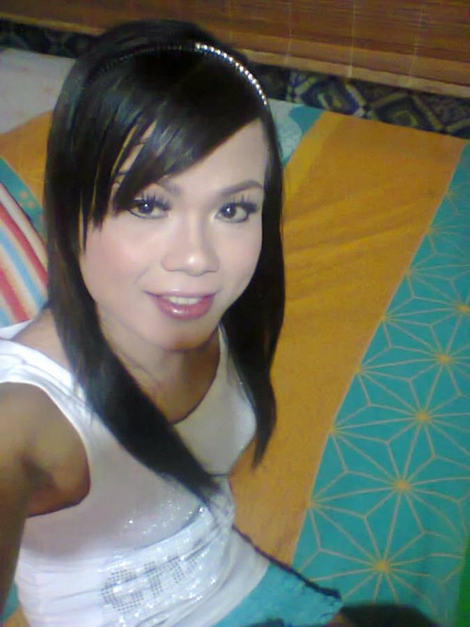 kontol waria