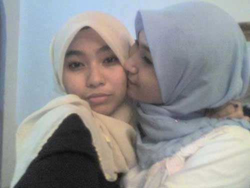 cewek pamer memek