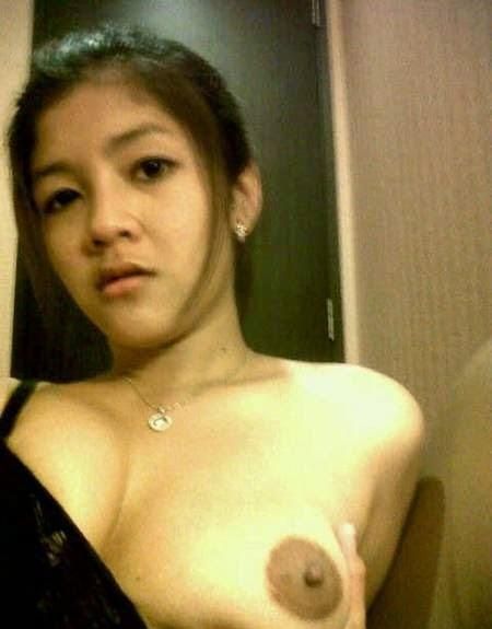 pentil susu cewek hisap