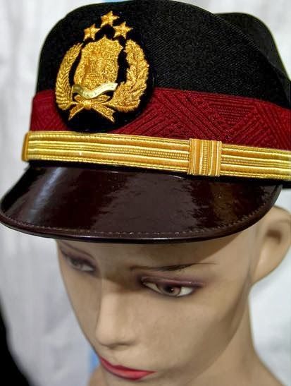tubuh wanita tanpa busana