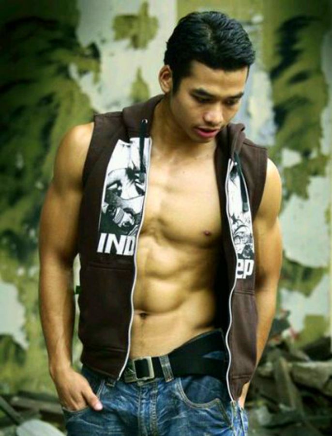 cowok paling ganteng sedunia