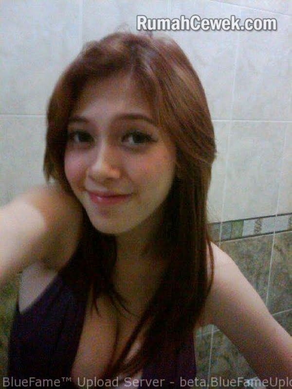meramas dada montok gadis indonesia