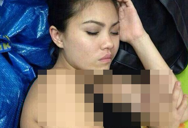 wanita gemuk bugil